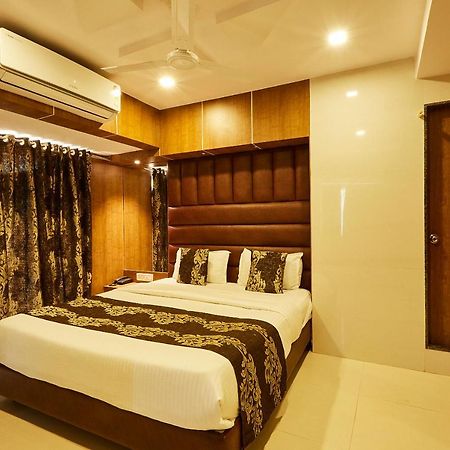 Hotel Alibaba 뭄바이 외부 사진
