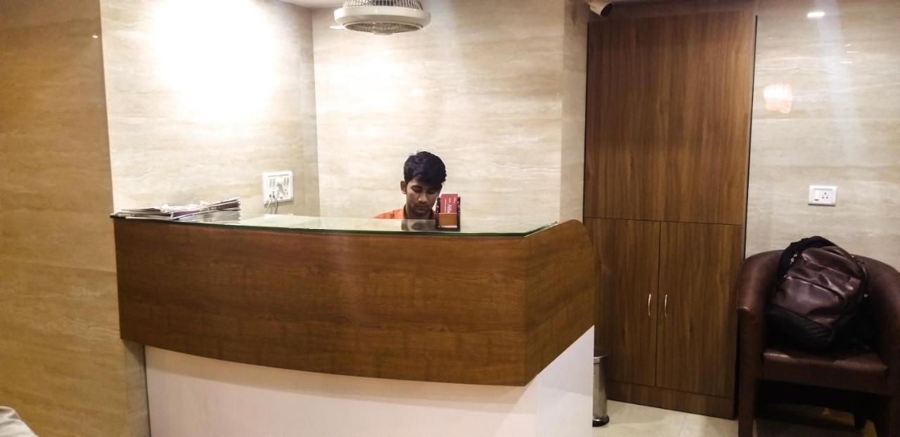 Hotel Alibaba 뭄바이 외부 사진