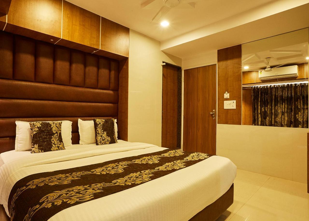 Hotel Alibaba 뭄바이 외부 사진