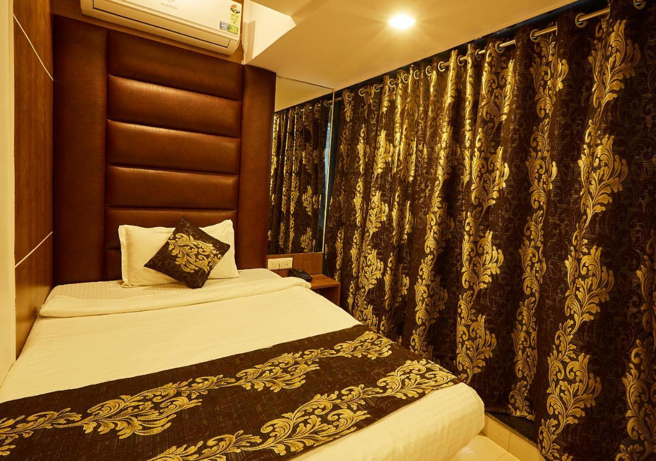 Hotel Alibaba 뭄바이 외부 사진